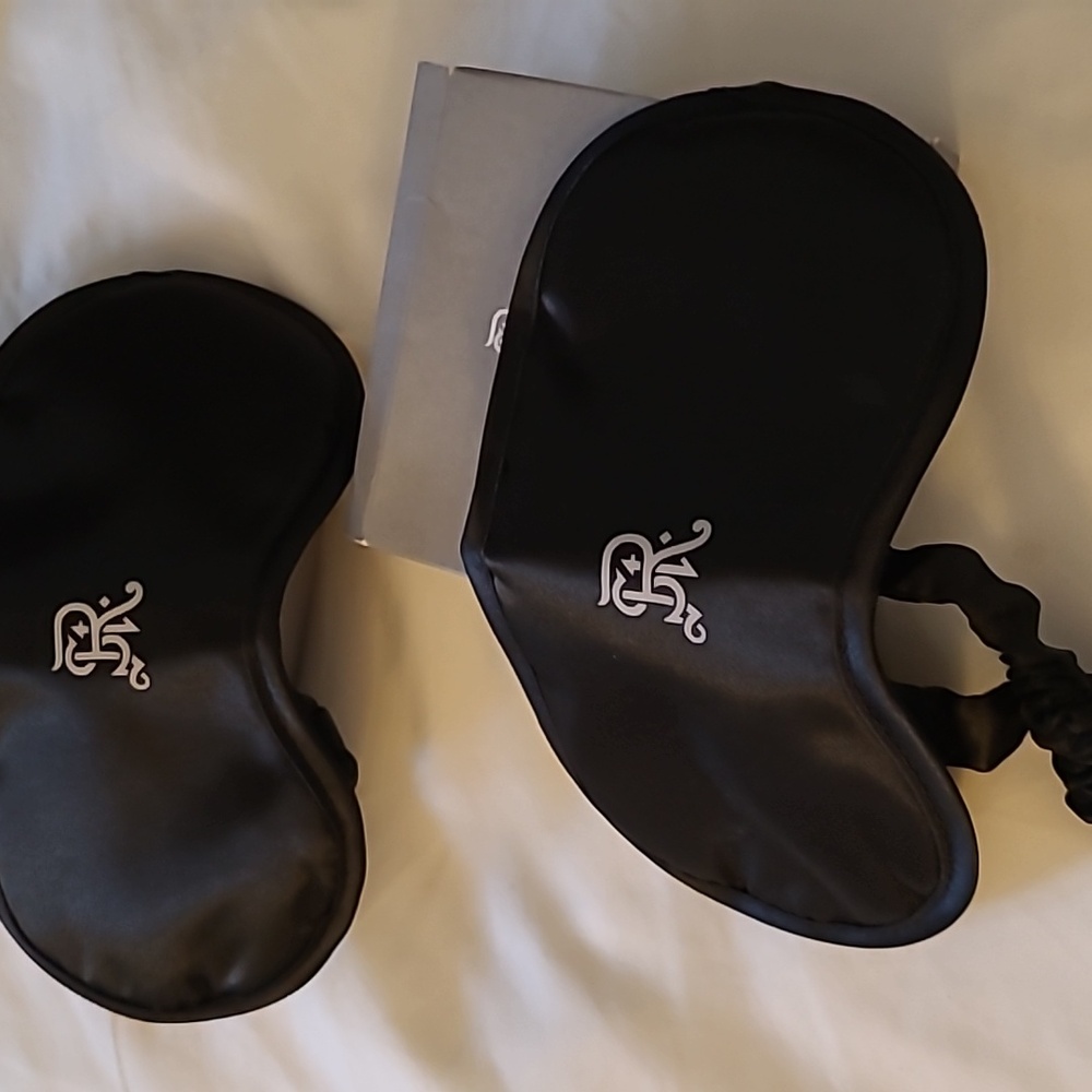 New in box..St. Regis eye masks